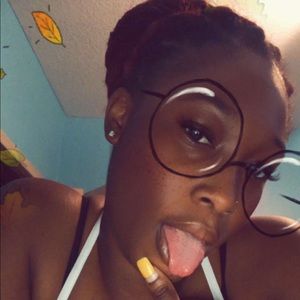 Meet your Posher, Susie